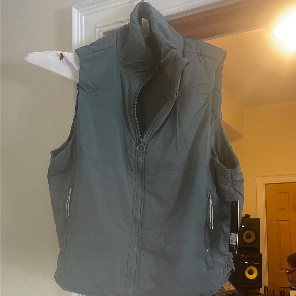 Womans Large Brand New 90 Degree Womans Large Brand New 90 Degree